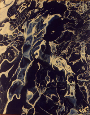 Männerakt unter Wasser