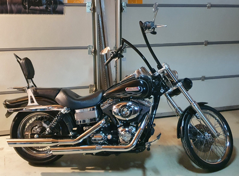 Harley Davidson - Dyna Wide Glide